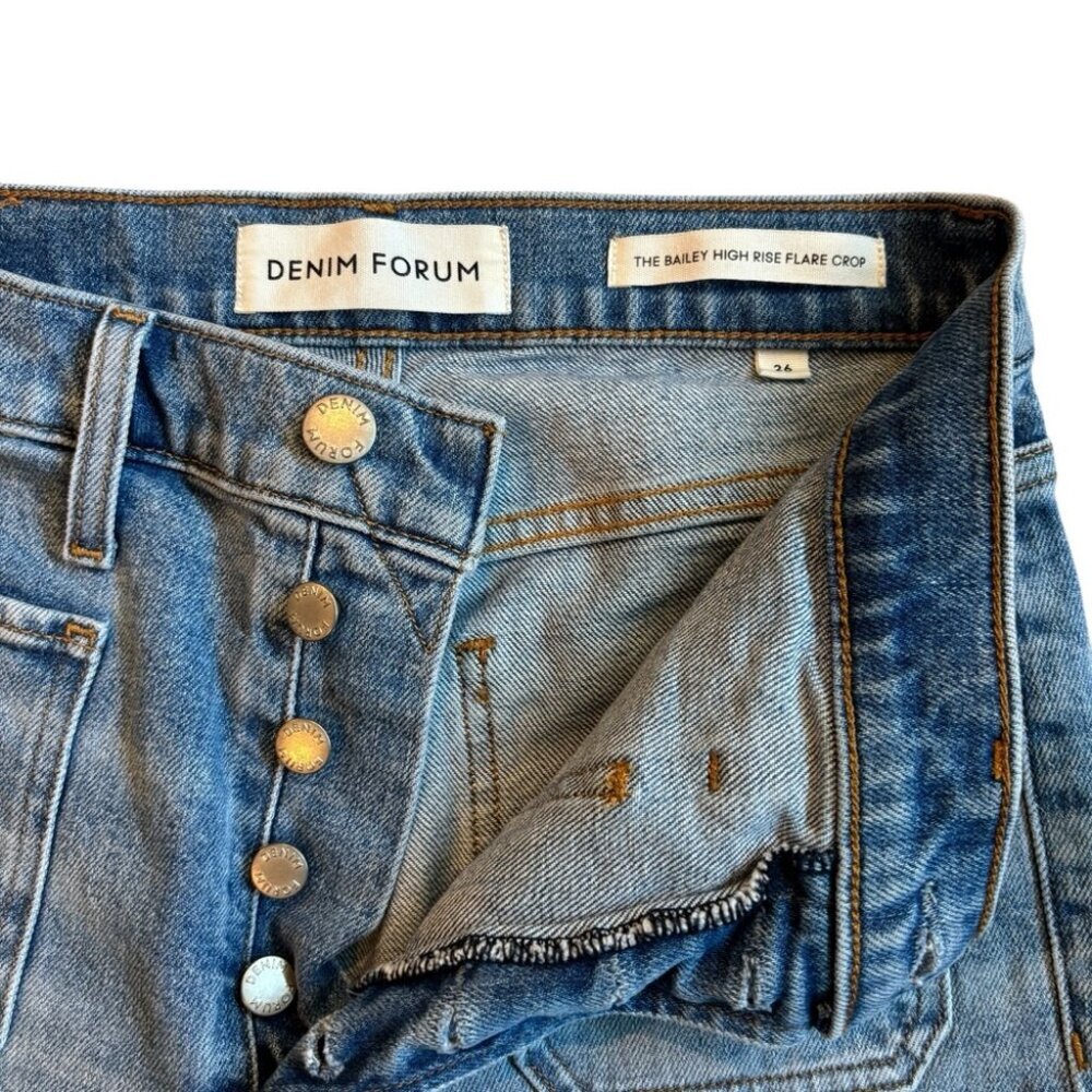 Denim Forum The Bailey High Rise Flare Crop Size 26